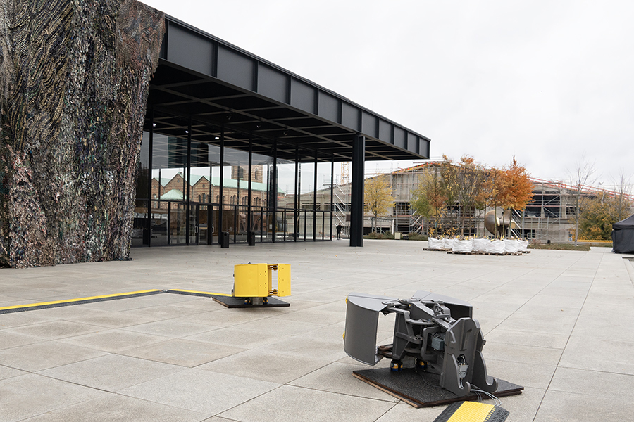 NEUE NATIONALGALERIE Bild 2